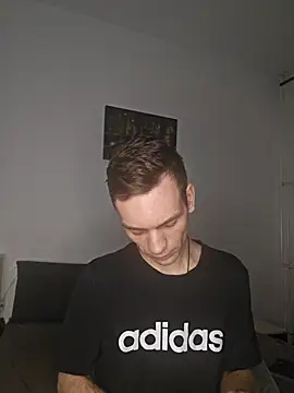 nickdtr23 live sex cam