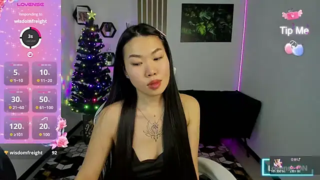 LunaPurrr's cam snapshot