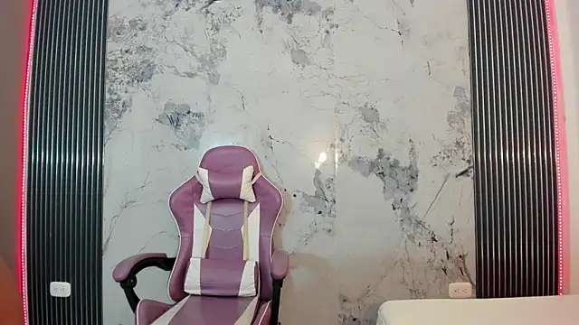 Mia_Duarte1's cam snapshot