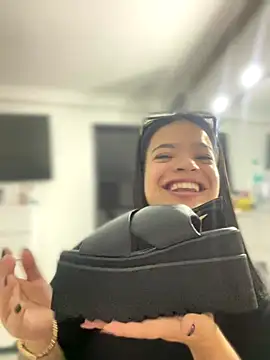 JuanitaMore01's cam snapshot