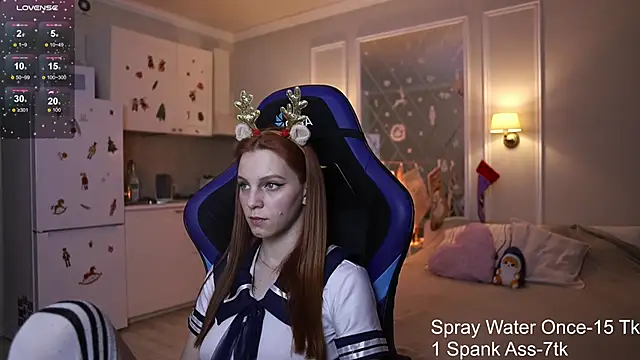 _alice_meyss_'s cam snapshot