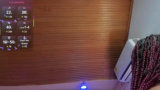 viiolett_lee's cam snapshot