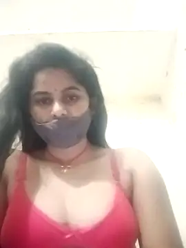 JULEE-740's cam snapshot