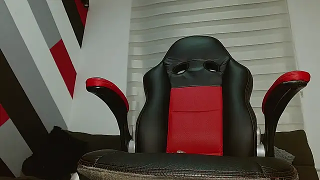 Zac_Golden's cam snapshot