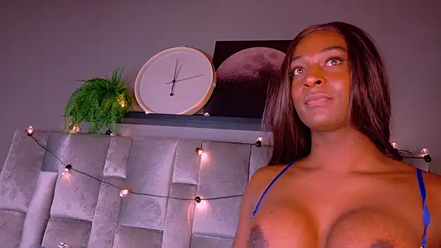 nahomi_campbell live sex cam