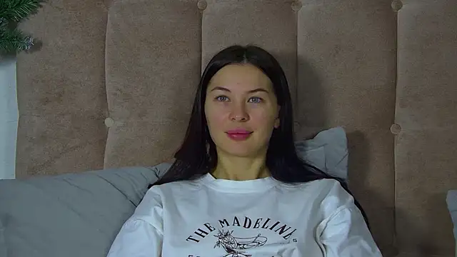 AlexandraBloom's cam snapshot