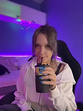 SashaRock's cam snapshot