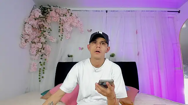 Bonny_and_carrot live sex cam