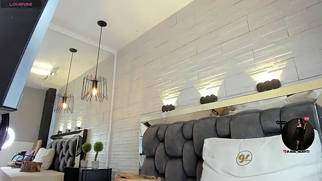 jade_heartt's cam snapshot