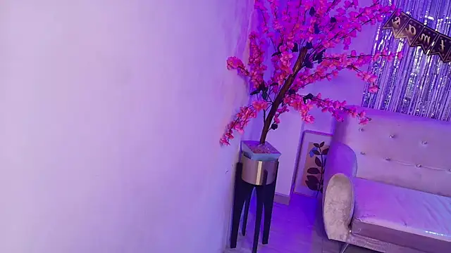 Anie_johnson's cam snapshot