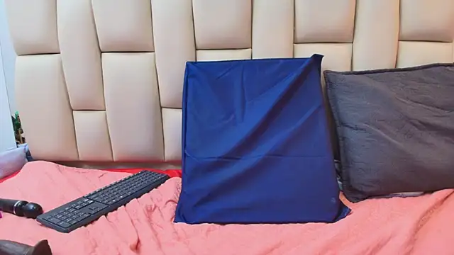 sweet_amye's cam snapshot