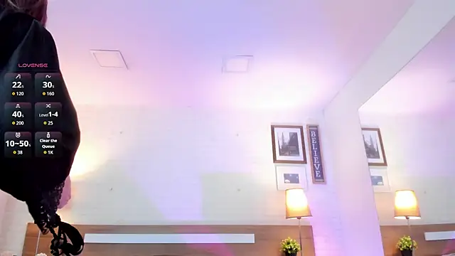 JenniferAuriston's cam snapshot