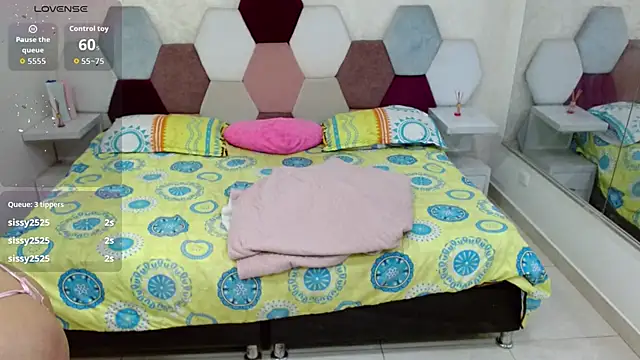 angel_blue's cam snapshot