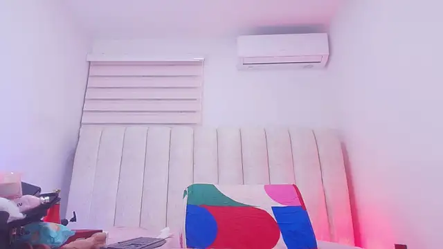 timkerbell_'s cam snapshot