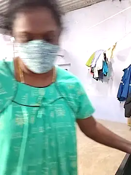 umashreetamil's cam snapshot