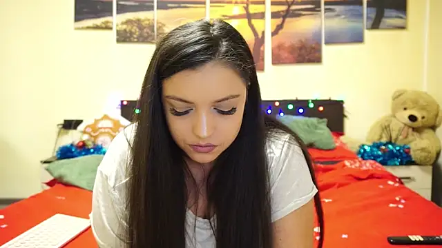 adelline's cam snapshot