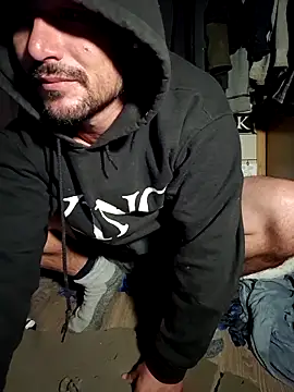 yourdirtysecret_23's cam snapshot