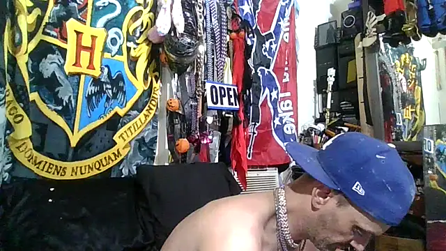 slinginbigD's cam snapshot