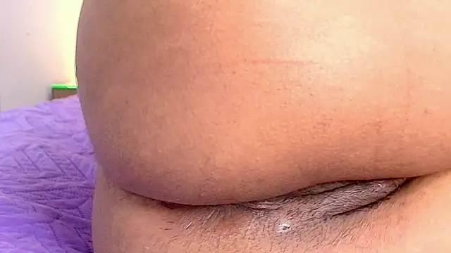 anisha_x live sex cam