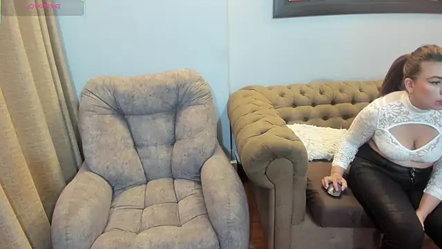 VickyJohnson1's cam snapshot