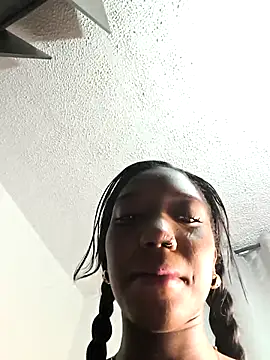 lilit_kyteler live sex cam