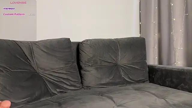 dontouchmyass live sex cam