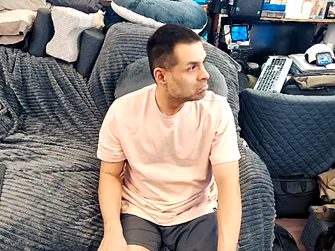 ClampMaster live sex cam