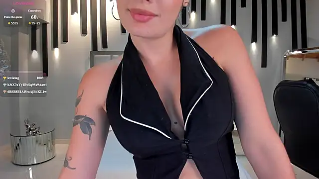 GiaFerrara's cam snapshot