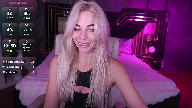 BellaRayyy's cam snapshot