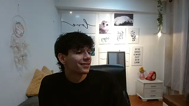 AmethystShadow17 live sex cam