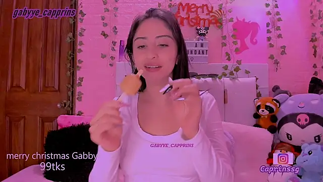 gabyye_capprins's cam snapshot