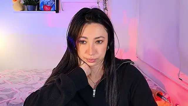 lilyy_evanss's cam snapshot