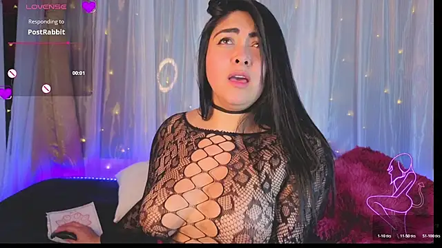 Victoria_Jonhss's cam snapshot