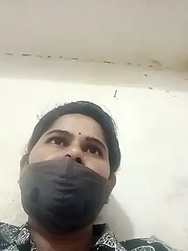 JULEE-740's cam snapshot