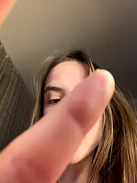 EmilyWi_ live sex cam