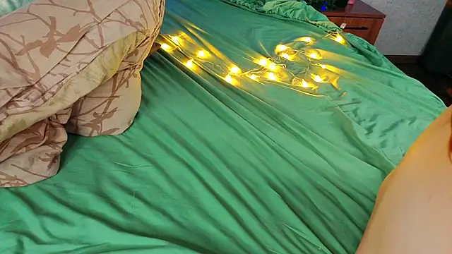 StacyWatts's cam snapshot