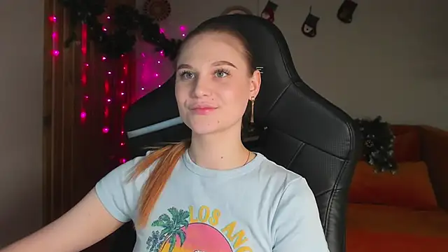 AriaWell's cam snapshot