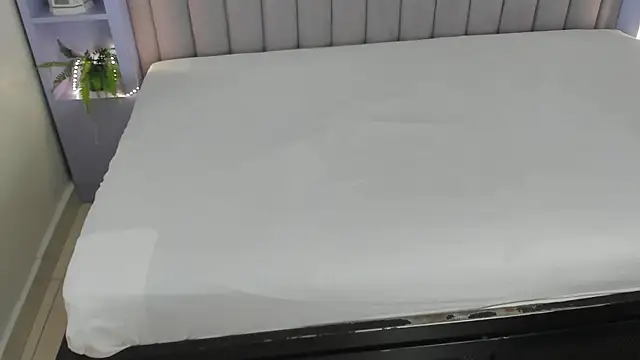 NicoletCherry__'s cam snapshot