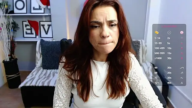 KendallWood_'s cam snapshot