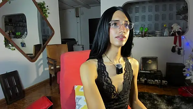 CharlotteLauren live sex cam