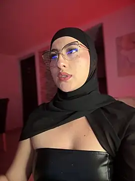 Badra_Abaid's cam snapshot