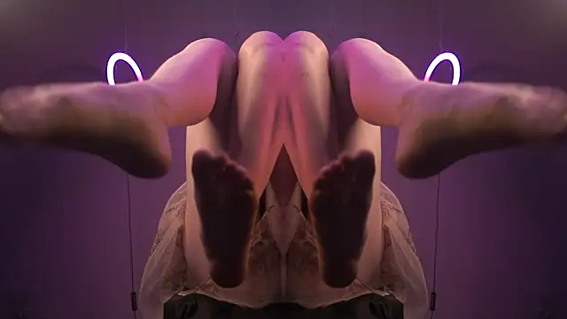 ginger_hugs's cam snapshot