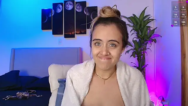 MaryMoon_'s cam snapshot