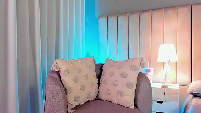 Paulina_Monroy live sex cam