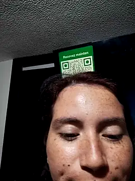 mara_adiction's cam snapshot