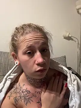 Antoniia69 live sex cam