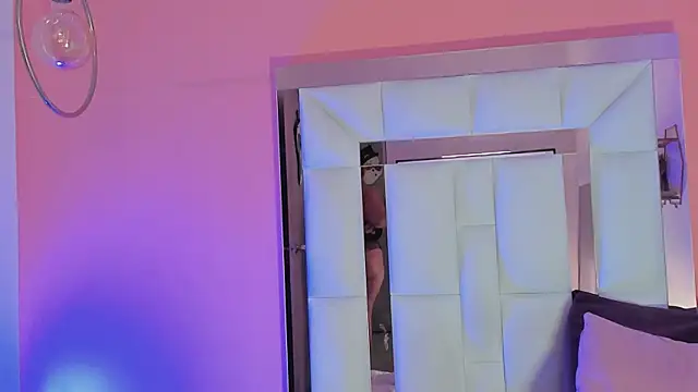 Alanna_hot3's cam snapshot