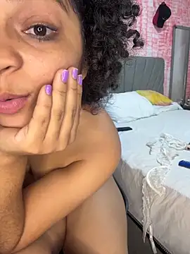 Tana_latin's cam snapshot