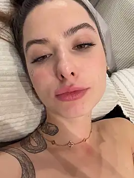 Sugarbellax live sex cam