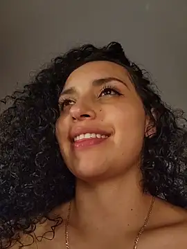 Lucy_Marin live sex cam